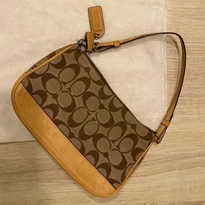 Coach Small Logo Purse